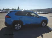 ✅ 2021 Toyota RAV4 Hybrid XLE • VIN: 2T3R6RFV3MW017860 • Lot: 80568495. Wystawiony na Copart z przebiegiem 97 344 mil. Bezpłatny archiwum sprzedaży aukcyjnych z USA i szczegółowy raport historii pojazdu na DreamBid. Zdjęcie 3.