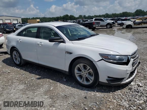 ✅ 2019 Ford Taurus SE • VIN: 1FAHP2D81KG107780 • Лот: 63866935. Опубликован ранее на Copart с пробегом 54 228 миль. Бесплатный доступ к архиву аукционных продаж из США и подробный отчёт об истории автомобиля на DreamBid. Изображение 4.