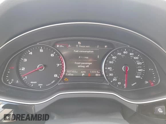 ✅ 2017 Audi Q7 Premium • VIN: WA1AAAF72HD038467 • Лот: 71675405. Опубликован ранее на Copart с пробегом 107 103 миль. Бесплатный доступ к архиву аукционных продаж из США и подробный отчёт об истории автомобиля на DreamBid. Изображение 8.