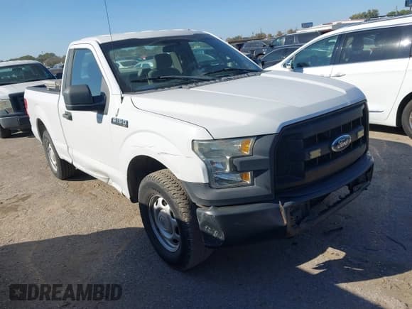 ✅ 2015 Ford F-150 XL • VIN: 1FTMF1C87FFA58183 • Lot: 43915791. Wystawiony na IAAI z przebiegiem 138 683 mil. Bezpłatny archiwum sprzedaży aukcyjnych z USA i szczegółowy raport historii pojazdu na DreamBid. Zdjęcie 1.