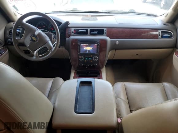 ✅ 2013 Chevrolet Tahoe LTZ • VIN: 1GNSCCE09DR370253 • Lot: 70053845. Listed on Copart with 160,085 mi. Free auction sales archive from the USA and detailed vehicle history report at DreamBid. Image 8.