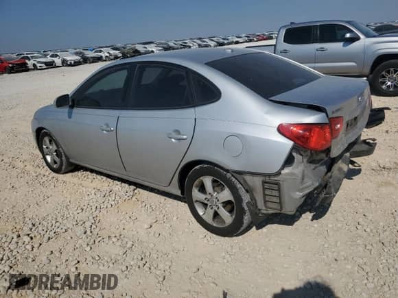 2007 Hyundai Elantra GLS z VIN KMHDU46D47U136010, wystawiony jako Copart lot #75507334 z przebiegiem 195 870 mil mil oraz Szkoda całkowita • Salvage title. Historia ofert i sprzedaży dostępna na DreamBid. Obrazek 2.