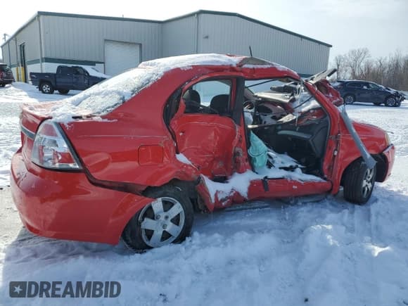 ✅ 2010 Chevrolet Aveo 1LT • VIN: KL1TD5DE0AB135917 • Lot: 44272175. Wystawiony na Copart z przebiegiem Nie podano. Bezpłatny archiwum sprzedaży aukcyjnych z USA i szczegółowy raport historii pojazdu na DreamBid. Zdjęcie 3.