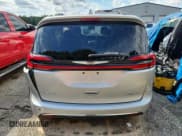 ✅ 2022 Chrysler Pacifica Limited • VIN: 2C4RC1GGXNR175828 • Lot: 85741955. Listed on Copart with 71,706 mi. Free auction sales archive from the USA and detailed vehicle history report at DreamBid. Image 6.