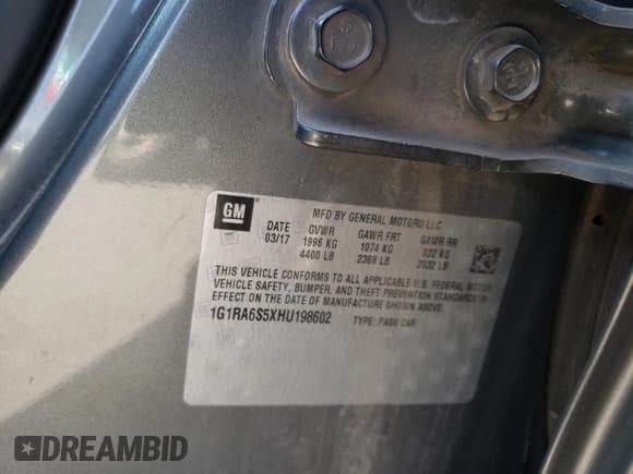 ✅ 2017 Chevrolet Volt LT • VIN: 1G1RA6S5XHU198602 • Lot: 36826304. Wystawiony na Copart z przebiegiem 87 213 mil. Bezpłatny archiwum sprzedaży aukcyjnych z USA i szczegółowy raport historii pojazdu na DreamBid. Zdjęcie 12.