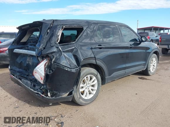 ✅ 2020 Ford Explorer • VIN: 1FMSK8BHXLGB86237 • Lot: 42589463. Listed on IAAI with 177,628 mi. Free auction sales archive from the USA and detailed vehicle history report at DreamBid. Image 4.