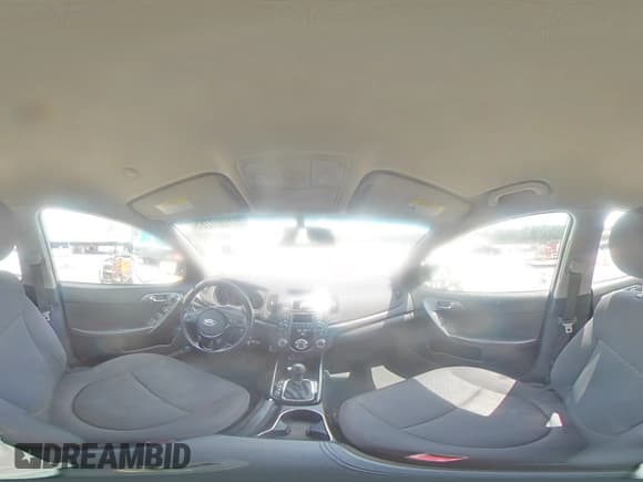 ✅ 2013 Kia Forte SX • VIN: KNAFW4A30D5679430 • Lot: 67009285. Wystawiony na Copart z przebiegiem 90 025 mil. Bezpłatny archiwum sprzedaży aukcyjnych z USA i szczegółowy raport historii pojazdu na DreamBid. Zdjęcie 15.