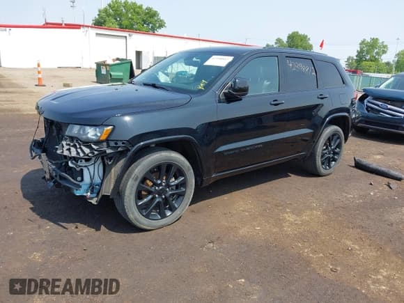 ✅ 2019 Jeep Grand Cherokee Upland • VIN: 1C4RJFAG3KC561877 • Lot: 42398812. Listed on IAAI with 69,556 mi. Free auction sales archive from the USA and detailed vehicle history report at DreamBid. Image 2.