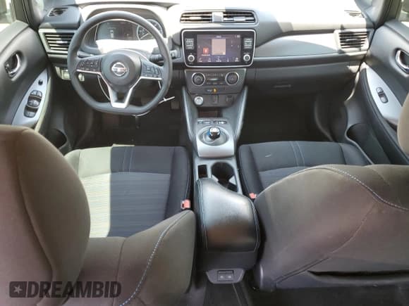 ✅ 2021 Nissan LEAF S • VIN: 1N4AZ1BV7MC556941 • Лот: 63136645. Опубликован ранее на Copart с пробегом 50 657 миль. Бесплатный доступ к архиву аукционных продаж из США и подробный отчёт об истории автомобиля на DreamBid. Изображение 8.