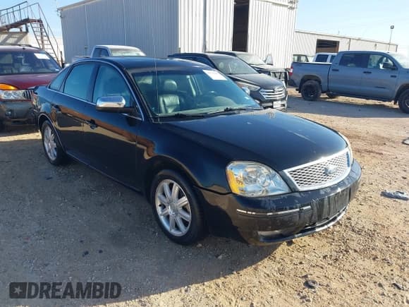 ✅ 2007 Ford Five Hundred Limited • VIN: 1FAHP25167G114538 • Lot: 42727095. Wystawiony na IAAI z przebiegiem 200 645 mil. Bezpłatny archiwum sprzedaży aukcyjnych z USA i szczegółowy raport historii pojazdu na DreamBid. Zdjęcie 1.