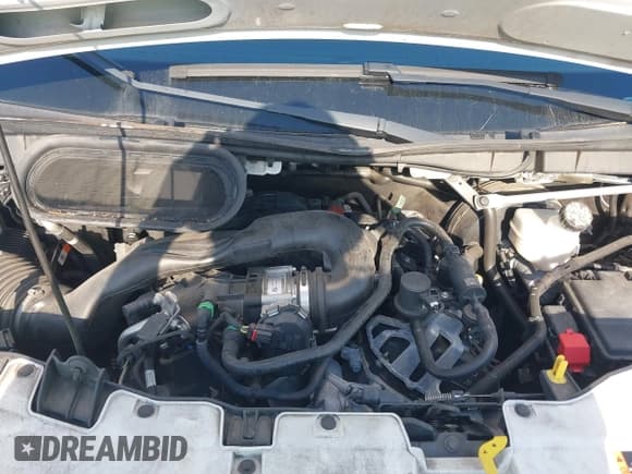 ✅ 2020 Ford Transit Cargo • VIN: 1FTBR1X88LKB42413 • Lot: 42008866. Wystawiony na IAAI z przebiegiem 77 665 mil. Bezpłatny archiwum sprzedaży aukcyjnych z USA i szczegółowy raport historii pojazdu na DreamBid. Zdjęcie 10.