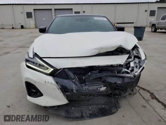 ✅ 2020 Nissan Maxima Platinum • VIN: 1N4AA6FV6LC382258 • Лот: 84363165. Опубликован ранее на Copart с пробегом 97 716 миль. Бесплатный доступ к архиву аукционных продаж из США и подробный отчёт об истории автомобиля на DreamBid. Изображение 5.