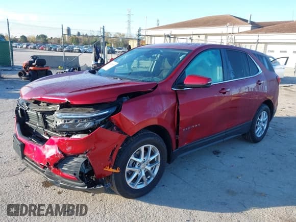 ✅ 2024 Chevrolet Equinox LT • VIN: 3GNAXUEG8RL374800 • Lot: 43523530. Listed on IAAI with 10,368 mi. Free auction sales archive from the USA and detailed vehicle history report at DreamBid. Image 2.