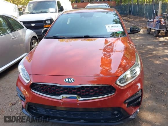 ✅ 2021 Kia Forte GT-Line • VIN: 3KPF34AD0ME332432 • Lot: 43266512. Wystawiony na IAAI z przebiegiem 61 591 mil. Bezpłatny archiwum sprzedaży aukcyjnych z USA i szczegółowy raport historii pojazdu na DreamBid. Zdjęcie 12.