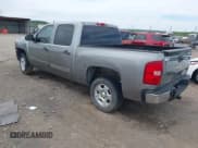 ✅ 2007 Chevrolet Silverado 1500 1LT • VIN: 2GCEC13J271510467 • Lot: 42184998. Wystawiony na IAAI z przebiegiem 258 558 mil. Bezpłatny archiwum sprzedaży aukcyjnych z USA i szczegółowy raport historii pojazdu na DreamBid. Zdjęcie 3.