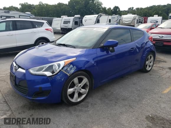 ✅ 2013 Hyundai Veloster w/Gray Int • VIN: KMHTC6AD3DU138845 • Лот: 68893204. Опубликован ранее на Copart с пробегом 188 216 миль. Бесплатный доступ к архиву аукционных продаж из США и подробный отчёт об истории автомобиля на DreamBid. Изображение 1.