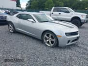 ✅ 2012 Chevrolet Camaro 1LT • VIN: 2G1FB1E35C9185856 • Lot: 42745946. Wystawiony na IAAI z przebiegiem 35 750 mil. Bezpłatny archiwum sprzedaży aukcyjnych z USA i szczegółowy raport historii pojazdu na DreamBid. Zdjęcie 1.