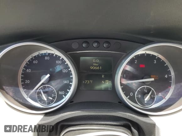 ✅ 2011 Mercedes-Benz R 350 • VIN: 4JGCB2FE4BA116476 • Lot: 54529574. Listed on Copart with 90,661 mi. Free auction sales archive from the USA and detailed vehicle history report at DreamBid. Image 9.