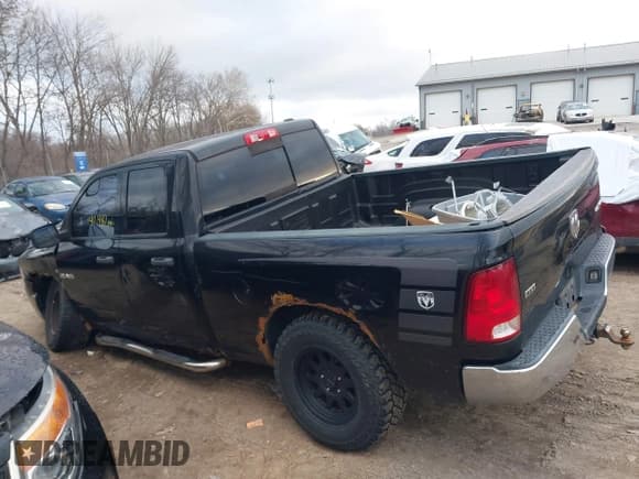 ✅ 2009 Dodge 1500 SLT • VIN: 1D3HV18T19S725043 • Lot: 41245667. Wystawiony na IAAI z przebiegiem 140 482 mil. Bezpłatny archiwum sprzedaży aukcyjnych z USA i szczegółowy raport historii pojazdu na DreamBid. Zdjęcie 14.