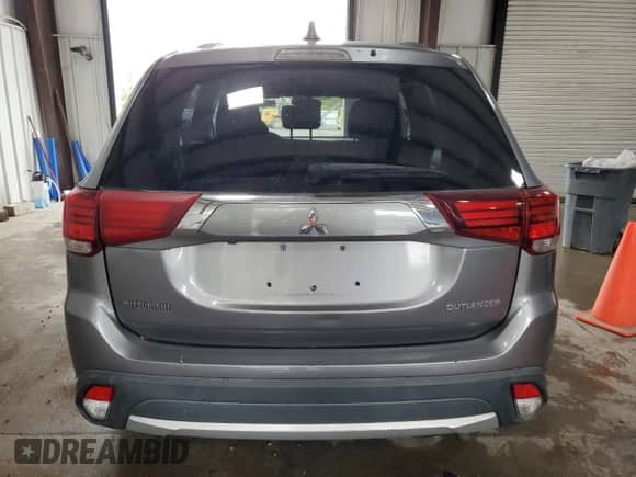 2018 Mitsubishi Outlander ES с VIN JA4AD2A38JZ011185, выставлен на аукционе Copart как лот 85500375 с пробегом 134 551 миль миль и Чистый • Clean title. История ставок и продаж доступна на DreamBid. Изображение 6.
