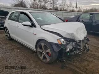 ✅ 2017 Volkswagen Golf GTI S • VIN: 3VW447AU1HM076297 • Lot: 93131885. Wystawiony na Copart z przebiegiem 73 326 mil. Bezpłatny archiwum sprzedaży aukcyjnych z USA i szczegółowy raport historii pojazdu na DreamBid. Zdjęcie 4.