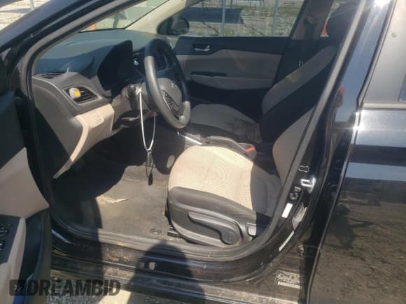 ✅ 2020 Hyundai Accent SE • VIN: 3KPC24A69LE093615 • Лот: 63246794. Опубликован ранее на Copart с пробегом 88 397 миль. Бесплатный доступ к архиву аукционных продаж из США и подробный отчёт об истории автомобиля на DreamBid. Изображение 7.