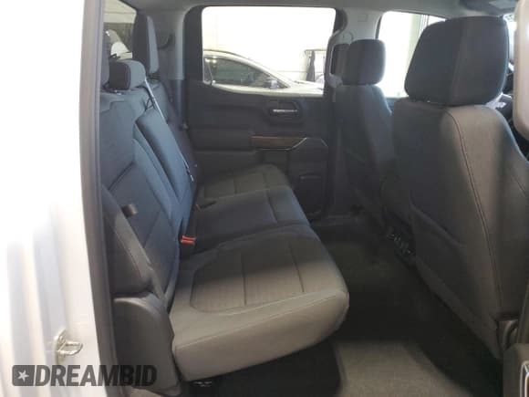 ✅ 2020 Chevrolet Silverado 1500 RST • VIN: 3GCUYEEL6LG421439 • Lot: 63865525. Wystawiony na Copart z przebiegiem 49 330 mil. Bezpłatny archiwum sprzedaży aukcyjnych z USA i szczegółowy raport historii pojazdu na DreamBid. Zdjęcie 10.