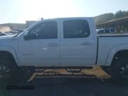 ✅ 2013 GMC Sierra 1500 SLT • VIN: 3GTP2WE79DG290225 • Lot: 42564482. Listed on IAAI with 175,873 mi. Free auction sales archive from the USA and detailed vehicle history report at DreamBid. Image 14.