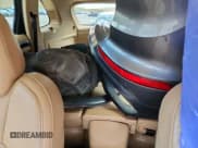 ✅ 2017 Porsche Cayenne S • VIN: WP1AB2A27HLA50512 • Lot: 70644985. Wystawiony na Copart z przebiegiem 45 130 mil. Bezpłatny archiwum sprzedaży aukcyjnych z USA i szczegółowy raport historii pojazdu na DreamBid. Zdjęcie 10.