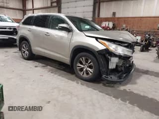 ✅ 2014 Toyota Highlander LE • VIN: 5TDBKRFH9ES014245 • Lot: 42369427. Wystawiony na IAAI z przebiegiem 93 913 mil. Bezpłatny archiwum sprzedaży aukcyjnych z USA i szczegółowy raport historii pojazdu na DreamBid. Zdjęcie 1.