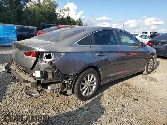 ✅ 2019 Hyundai Sonata SE • VIN: 5NPE24AF2KH742738 • Лот: 87027665. Опубликован ранее на Copart с пробегом 22 902 миль. Бесплатный доступ к архиву аукционных продаж из США и подробный отчёт об истории автомобиля на DreamBid. Изображение 3.