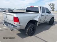 ✅ 2018 Ram 1500 Express • VIN: 1C6RR7FT1JS134780 • Lot: 43681599. Wystawiony na IAAI z przebiegiem 47 404 mil. Bezpłatny archiwum sprzedaży aukcyjnych z USA i szczegółowy raport historii pojazdu na DreamBid. Zdjęcie 4.