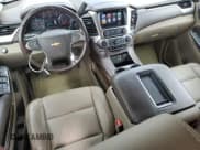 ✅ 2018 Chevrolet Suburban LT • VIN: 1GNSCHKC4JR249122 • Лот: 81604185. Опубликован ранее на Copart с пробегом 121 859 миль. Бесплатный доступ к архиву аукционных продаж из США и подробный отчёт об истории автомобиля на DreamBid. Изображение 8.