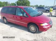 ✅ 1998 Chrysler Town & Country LXi • VIN: 1C4GP64L9WB647334 • Лот: 42693703. Опубликован ранее на IAAI с пробегом 148 290 миль. Бесплатный доступ к архиву аукционных продаж из США и подробный отчёт об истории автомобиля на DreamBid. Изображение 1.