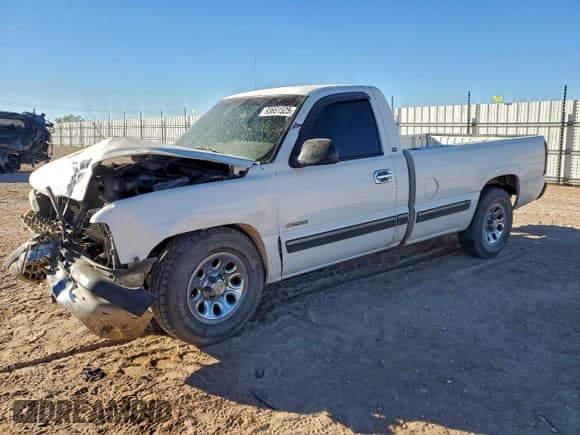 ✅ 1999 Chevrolet Silverado 1500 • VIN: 1GCEC14W2XE203065 • Лот: 93651525. Опубликован ранее на Copart с пробегом Не указан. Бесплатный доступ к архиву аукционных продаж из США и подробный отчёт об истории автомобиля на DreamBid. Изображение 1.