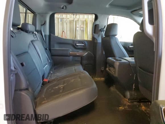 ✅ 2021 Chevrolet Silverado 1500 LT Trail Boss • VIN: 1GCPYFEL8MZ315384 • Lot: 66251155. Wystawiony na Copart z przebiegiem 110 053 mil. Bezpłatny archiwum sprzedaży aukcyjnych z USA i szczegółowy raport historii pojazdu na DreamBid. Zdjęcie 10.