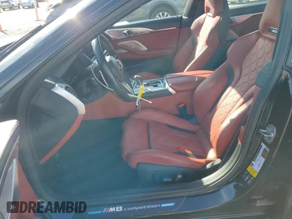 ✅ 2022 BMW M8 Competition • VIN: WBSGV0C01NCH07735 • Lot: 84063875. Listed on Copart with 28,187 mi. Free auction sales archive from the USA and detailed vehicle history report at DreamBid. Image 7.