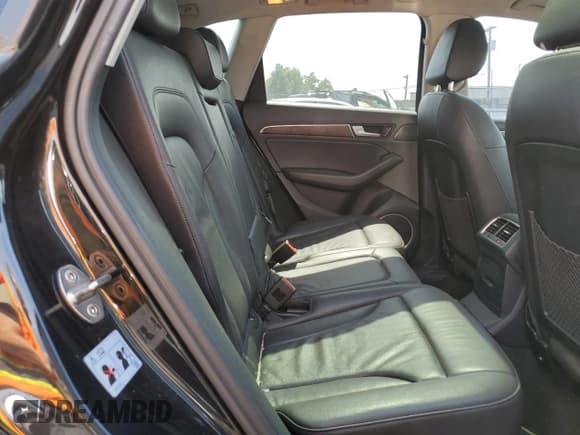 ✅ 2014 Audi Q5 Premium Plus • VIN: WA1DGAFPXEA015916 • Lot: 54952784. Listed on Copart with 172,789 mi. Free auction sales archive from the USA and detailed vehicle history report at DreamBid. Image 10.