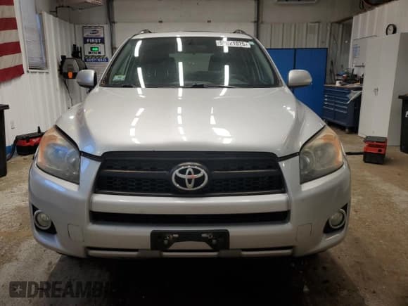 ✅ 2012 Toyota RAV4 Sport • VIN: JTMRF4DV7C5049965 • Lot: 93021025. Wystawiony na Copart z przebiegiem 237 603 mil. Bezpłatny archiwum sprzedaży aukcyjnych z USA i szczegółowy raport historii pojazdu na DreamBid. Zdjęcie 5.