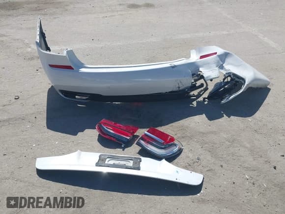 ✅ 2019 BMW 7 Series 740i • VIN: WBA7E2C53KB454816 • Lot: 42539294. Listed on IAAI with 73,363 mi. Free auction sales archive from the USA and detailed vehicle history report at DreamBid. Image 12.