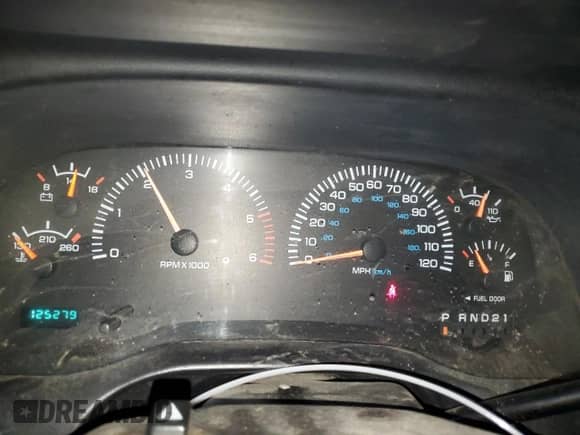 2001 Dodge 1500 Work Special с VIN 1B7HC16X51S300496, выставлен на аукционе Copart как лот 80561284 с пробегом 125 279 миль миль и Списание • Salvage title. История ставок и продаж доступна на DreamBid. Изображение 9.