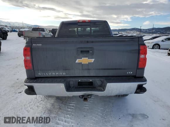 ✅ 2015 Chevrolet Silverado 1500 LTZ • VIN: 1GCUKSEC5FF199207 • Лот: 41789615. Опубликован ранее на Copart с пробегом 164 620 миль. Бесплатный доступ к архиву аукционных продаж из США и подробный отчёт об истории автомобиля на DreamBid. Изображение 6.