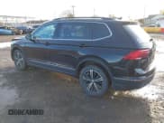 ✅ 2018 Volkswagen Tiguan SEL • VIN: 3VV2B7AX5JM133781 • Лот: 43591714. Опубликован ранее на IAAI с пробегом 87 547 миль. Бесплатный доступ к архиву аукционных продаж из США и подробный отчёт об истории автомобиля на DreamBid. Изображение 3.