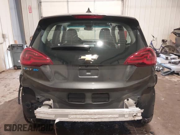✅ 2021 Chevrolet Bolt EV LT • VIN: 1G1FY6S00M4102263 • Lot: 40242852. Wystawiony na IAAI z przebiegiem 36 467 mil. Bezpłatny archiwum sprzedaży aukcyjnych z USA i szczegółowy raport historii pojazdu na DreamBid. Zdjęcie 17.