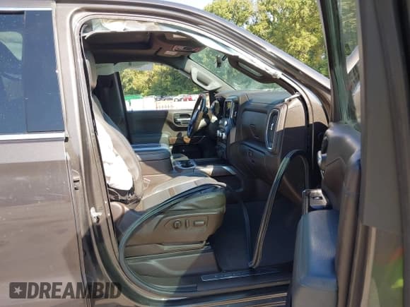 ✅ 2019 GMC Sierra 1500 Denali • VIN: 1GTU9FEL4KZ281876 • Лот: 43209357. Опубликован ранее на IAAI с пробегом 137 774 миль. Бесплатный доступ к архиву аукционных продаж из США и подробный отчёт об истории автомобиля на DreamBid. Изображение 5.