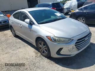2017 Hyundai Elantra Limited с VIN KMHD84LF4HU161694, выставлен на аукционе IAAI как лот 42958614 с пробегом 176 940 миль миль и . История ставок и продаж доступна на DreamBid. Изображение 1.