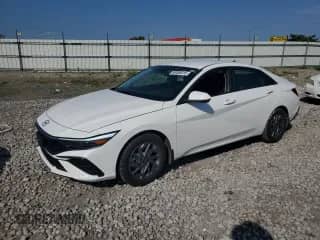 2024 Hyundai Elantra Blue with VIN KMHLM4DJ9RU120618, listed as a Copart auction lot 68486915 with 8,948 mi miles and Salvage title. Bid and sale history available at DreamBid. Image 1.