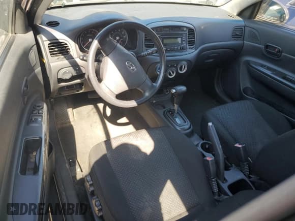 ✅ 2007 Hyundai Accent SE • VIN: KMHCN36C87U039421 • Лот: 49976915. Опубликован ранее на Copart с пробегом 182 626 миль. Бесплатный доступ к архиву аукционных продаж из США и подробный отчёт об истории автомобиля на DreamBid. Изображение 8.