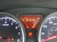 ✅ 2013 Nissan Versa S Plus • VIN: 3N1CN7AP5DL888422 • Lot: 42657923. Wystawiony na IAAI z przebiegiem 167 549 mil. Bezpłatny archiwum sprzedaży aukcyjnych z USA i szczegółowy raport historii pojazdu na DreamBid. Zdjęcie 15.