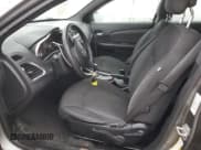 ✅ 2013 Dodge Avenger SE • VIN: 1C3CDZABXDN658296 • Лот: 85731554. Опубликован ранее на Copart с пробегом 149 998 миль. Бесплатный доступ к архиву аукционных продаж из США и подробный отчёт об истории автомобиля на DreamBid. Изображение 7.